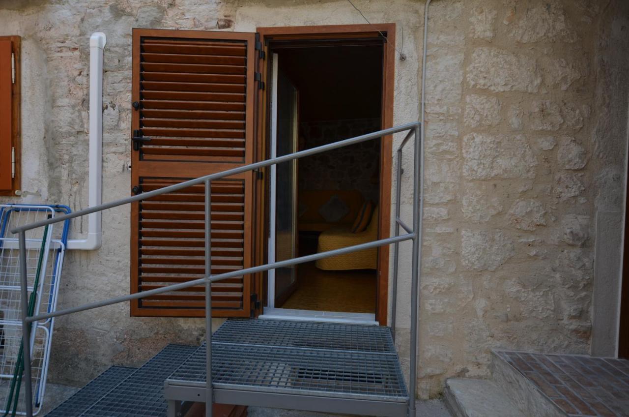 Studio Apartment La Maison De Catherine Rovinj Kültér fotó