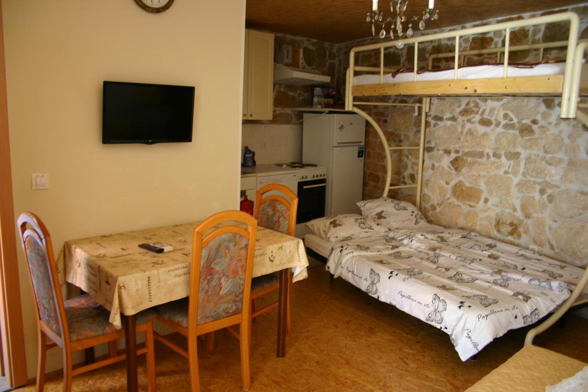Studio Apartment La Maison De Catherine Rovinj Kültér fotó